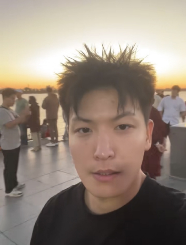 姚荫博的第一张照片--哈尔滨闪婚服务中心