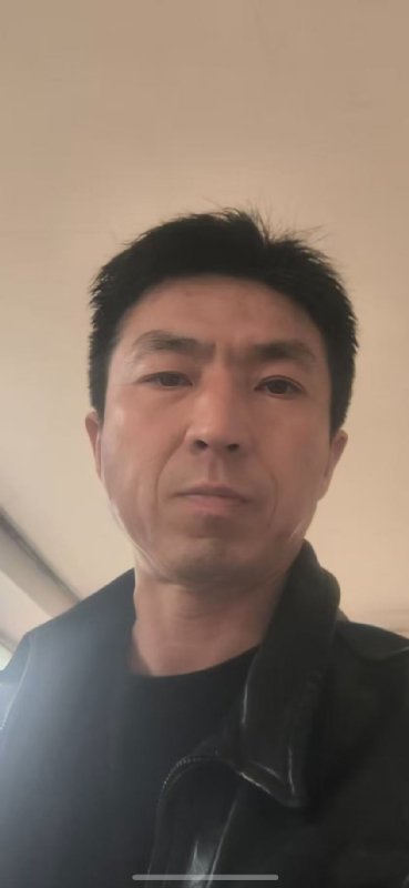 英峰的第一张照片--哈尔滨闪婚服务中心